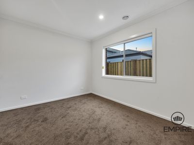 58 Grevillea Circuit , Clyde