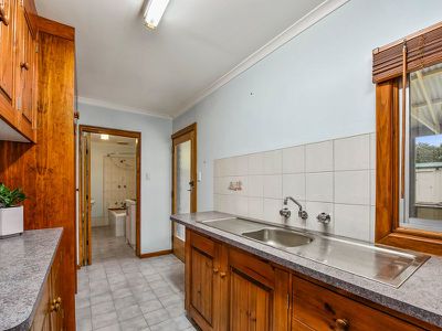 5 Adelaide Road, Millicent