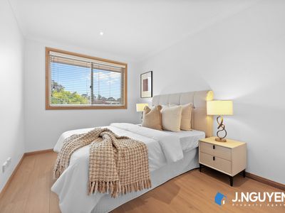 33B Harden Street, Canley Heights