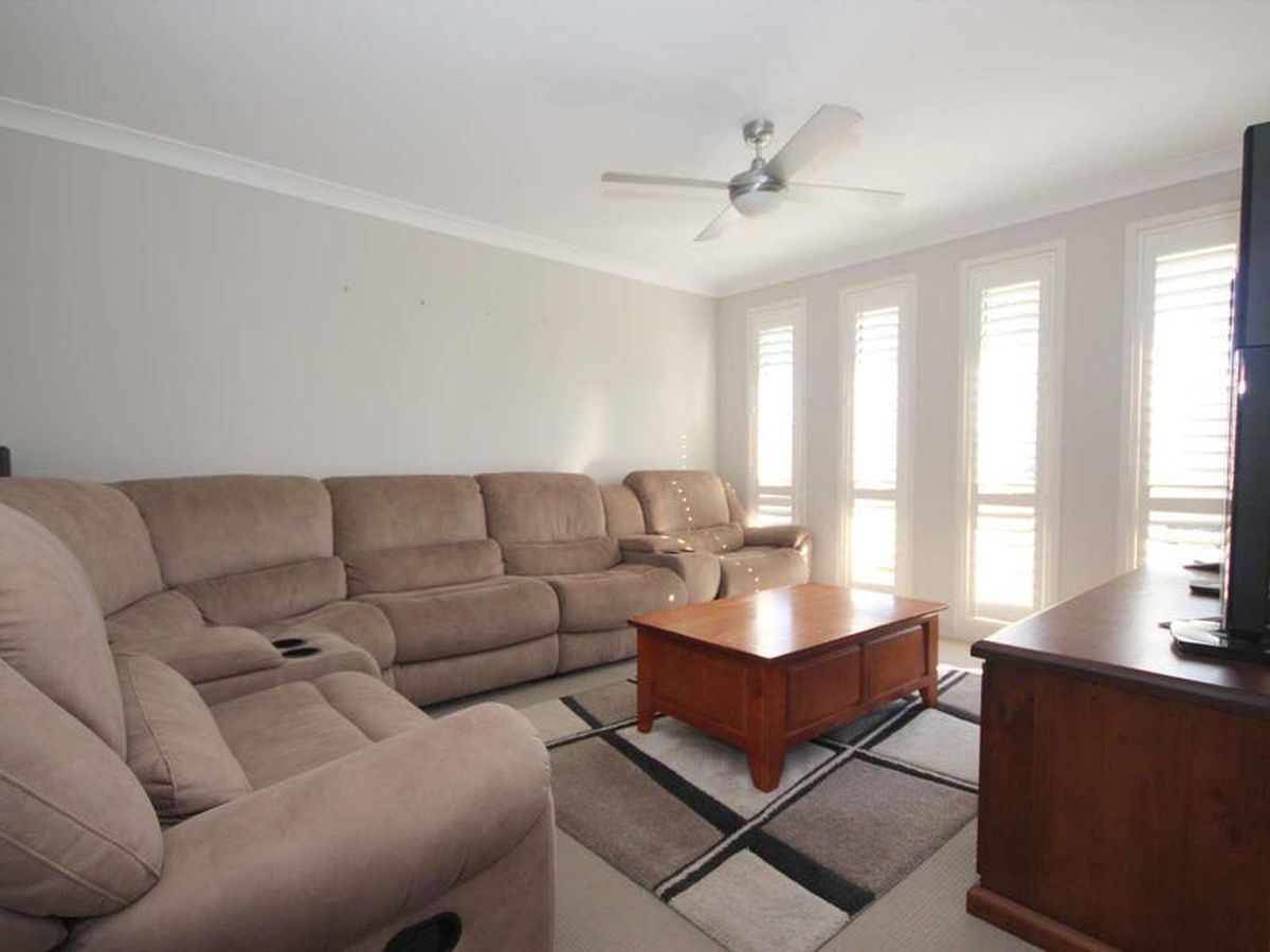 20 Reliance Boulevarde, Tanilba Bay, Tanilba Bay - Thumbnail 4