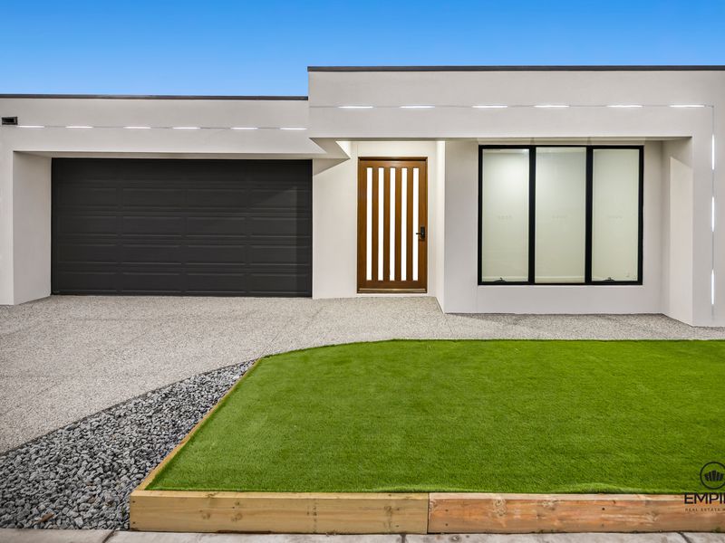 11 Dades Street, Clyde