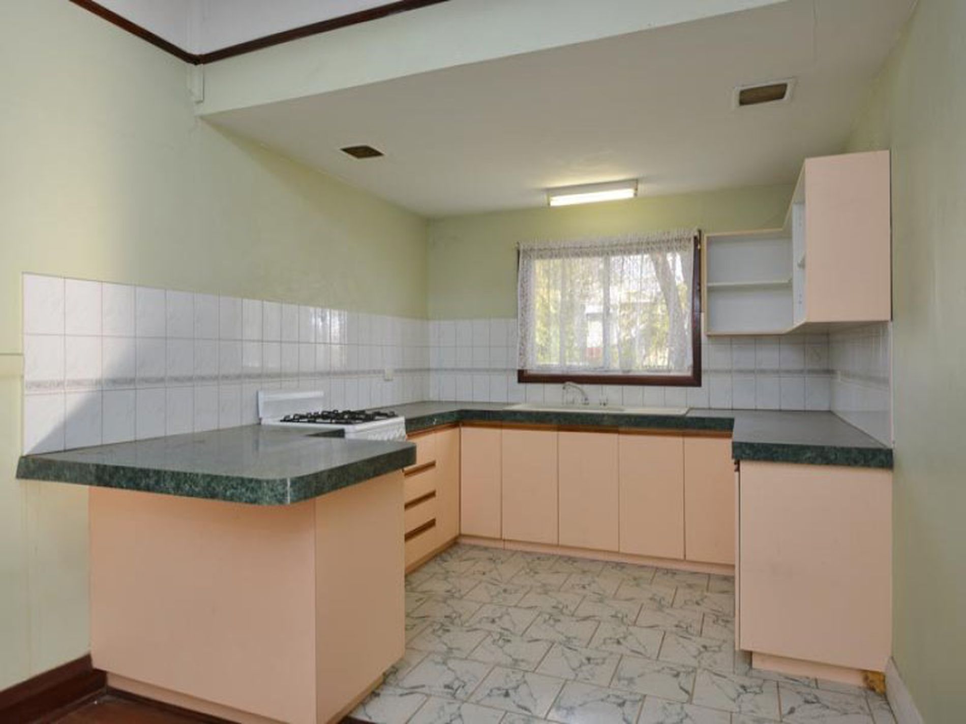 108 Federal Road, Boulder