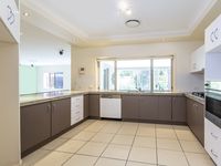 62 Ellendale Circuit, Eight Mile Plains