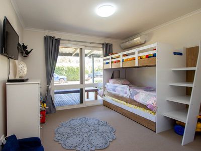 1128 Tabletop Road, Tolmie