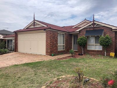 7 Mindona Way, Woodcroft