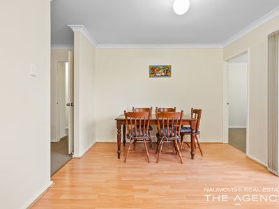 1 / 54 Esperanto Way, Westminster