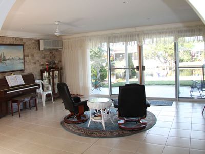 58 King George Parade, Forster