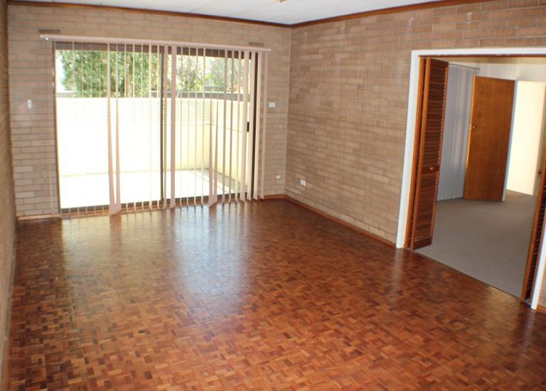 543 Brighton Road, Brighton