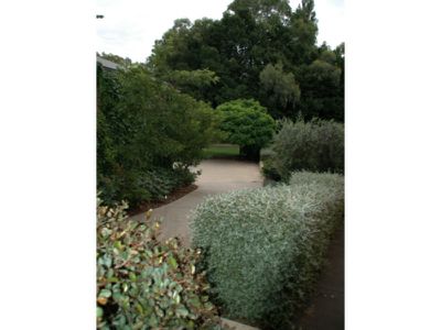 2 Bindi Court, Lavington