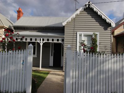 4 Lonsdale Street, South Geelong