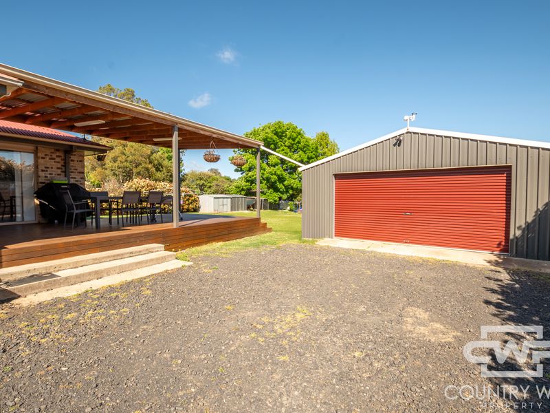 14 Cramsie Crescent, Glen Innes