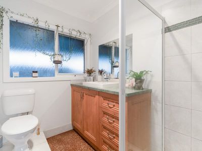 2 Oakbank Place, Somerville