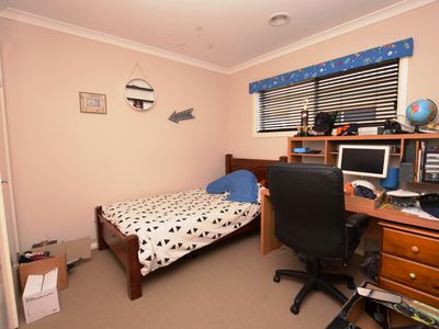 25 Gallery Way, Pakenham