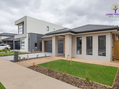 11 Art Deco Drive, Deanside