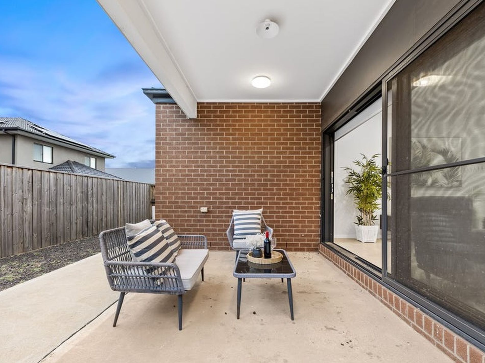 9 Eskdale Street, Werribee