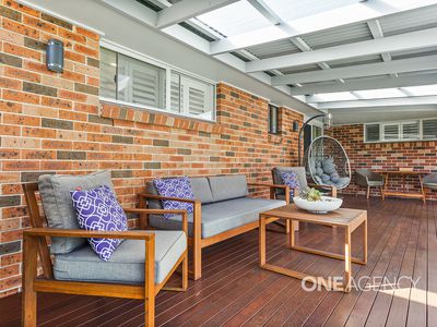 6 Barcoo Circuit, Albion Park