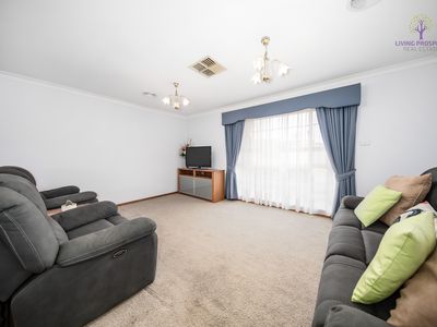 2A Roff Court, Altona Meadows
