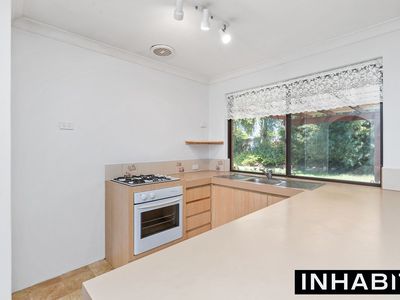 9 Bolderwood Drive, South Lake