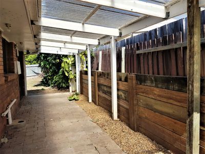 18 Willoughby Crescent, Springwood