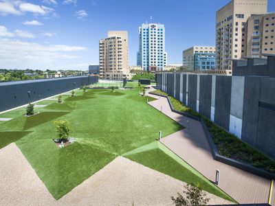 2410 / 35 Malcolm Street, South Yarra