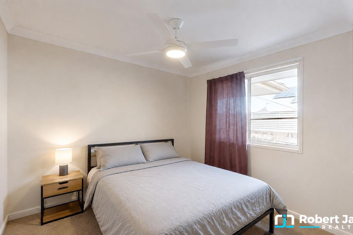 23 Golf Course Drive, Tewantin