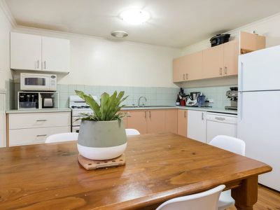 2 Stratford Road, Rye