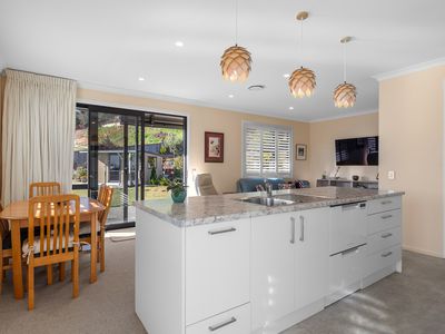 221 The Ridgeway, Stoke