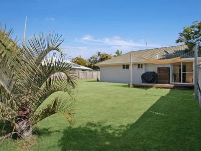 1 Turnburry Court, Tewantin