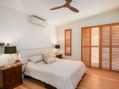 1 Stirling Drive, Castle Hill