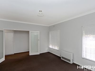 10 Rennison Street, Horsham