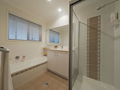 8 Nursery Place, Wakerley