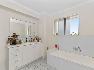 5 / 138 Mitchell Street, North Ward