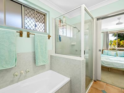 12 Freeman Avenue, Slade Point