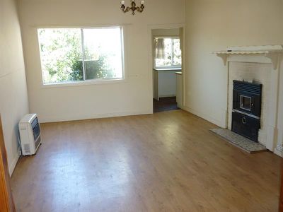 64 Orange Road, Blayney