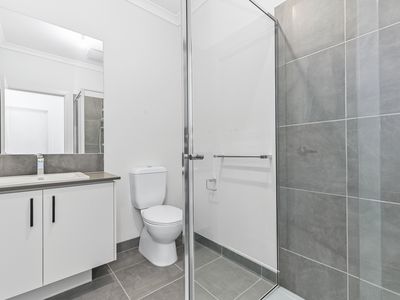 2 Salvia Way, Clyde North