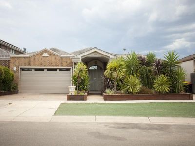 15 Highwood Drive, Hillside
