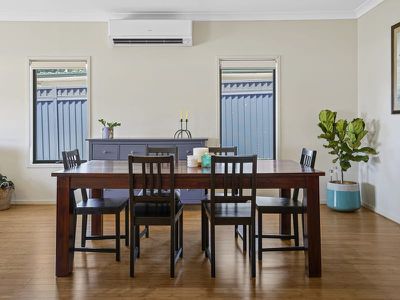 4 Aaron Street, Coomera