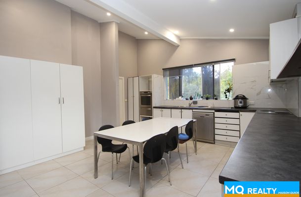 12B Metella Road, Toongabbie