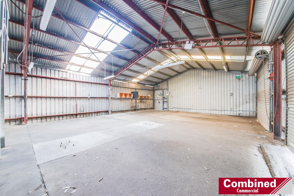 1 Grahams Hill Road, Narellan