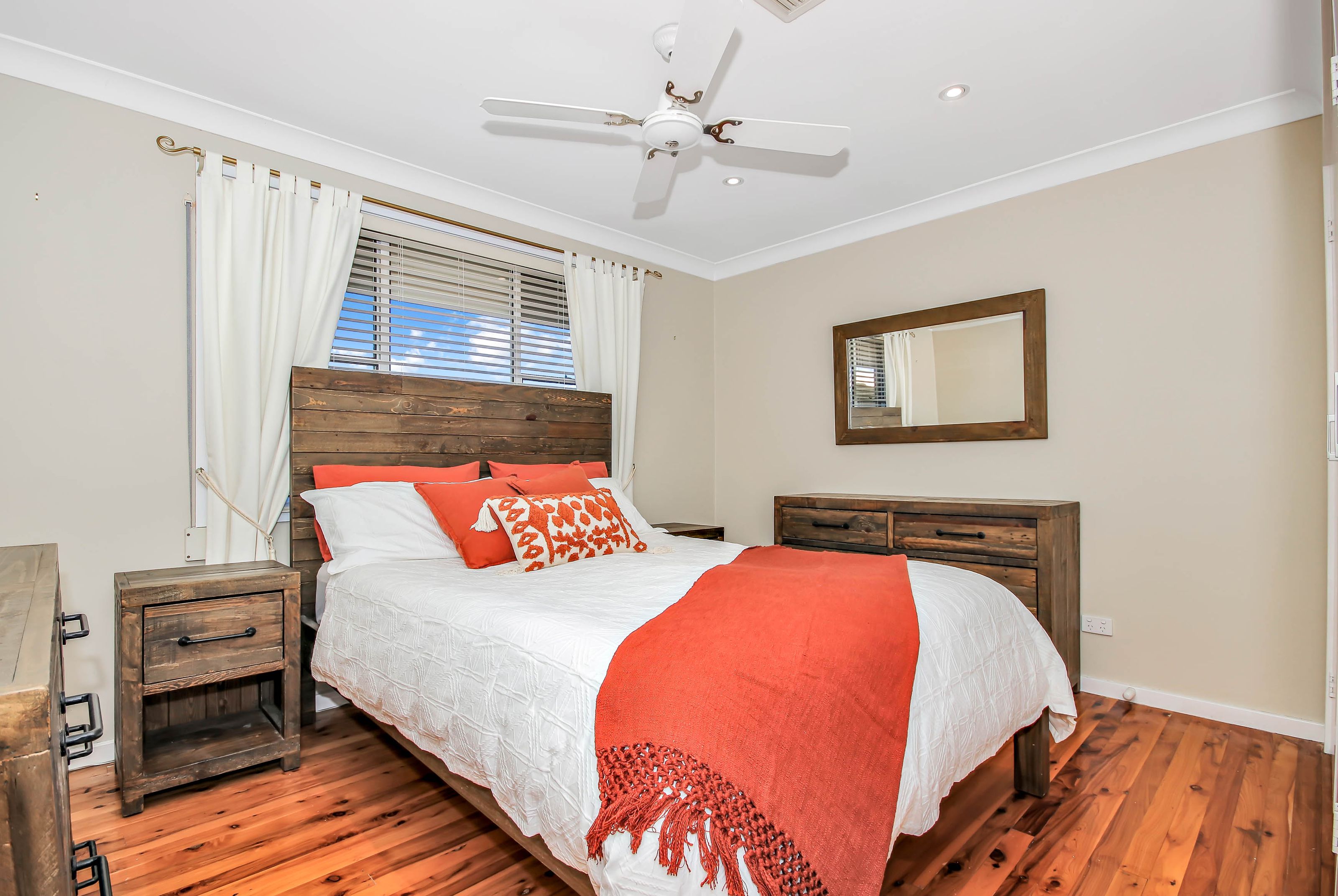16 Lindsay Crescent, SOUTH PENRITH