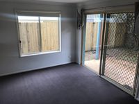 U08 / 11 Oakmont Avenue, Oxley