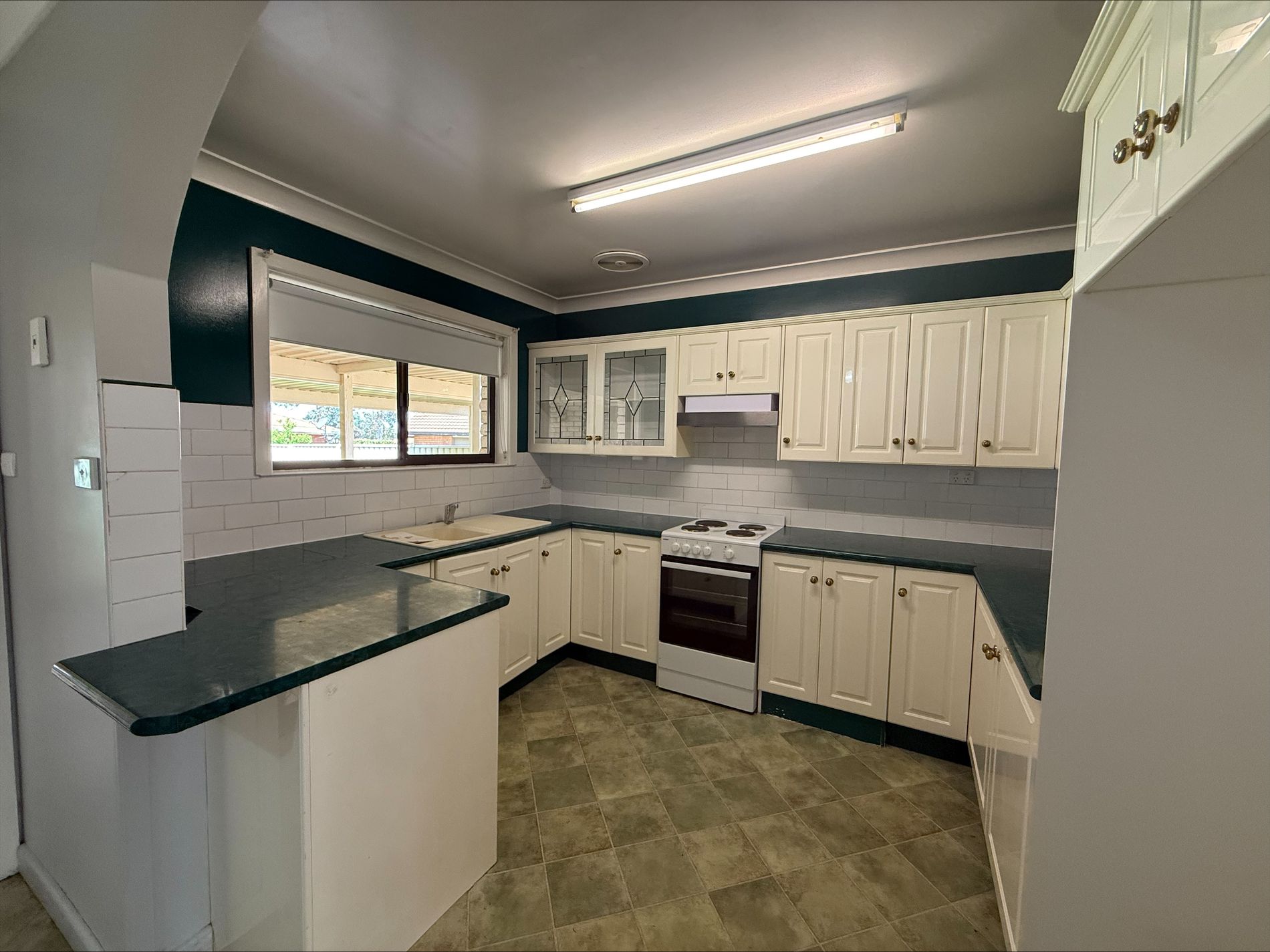 31 Springfield Way, Dubbo