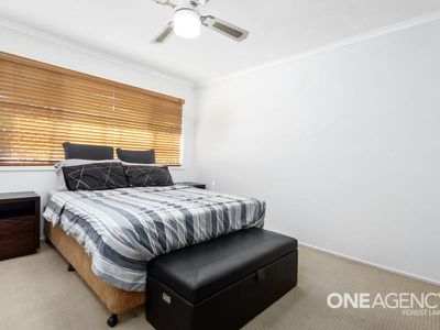 21 Karen St, Camira