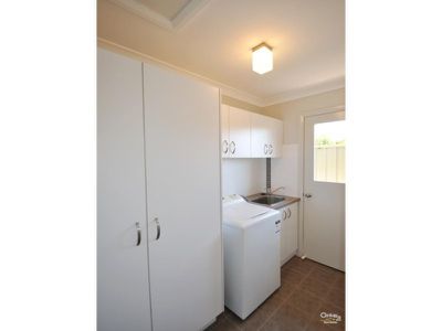 38 Shoalhaven Parkway, Dubbo