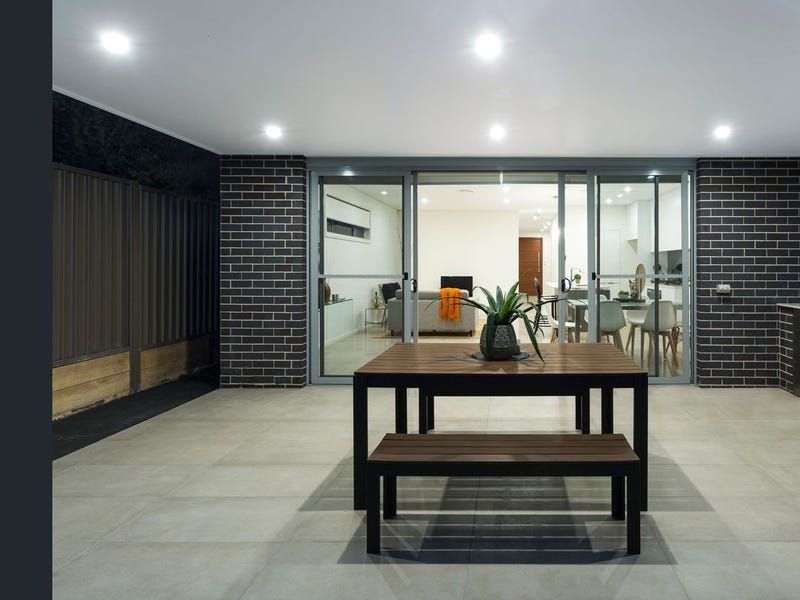 33A Gowlland Parade, Panania