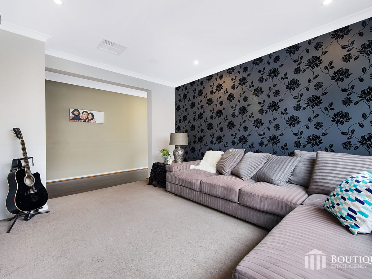 13 Celestine Drive, Officer
