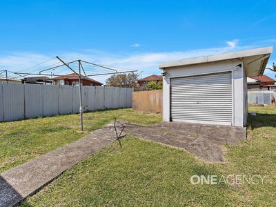 10 Bruce Road, Warrawong