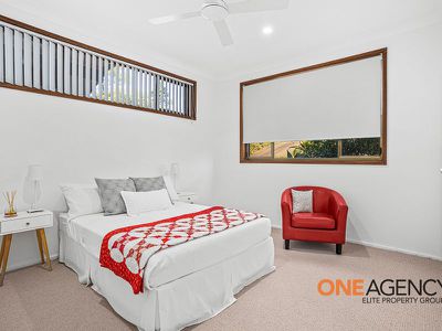 33 Scenic Crescent, Albion Park