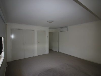 1 / 27 Roxby Street, Manifold Heights