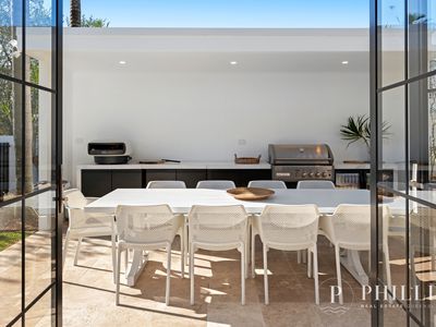 24 Gibraltar Drive, Isle Of Capri